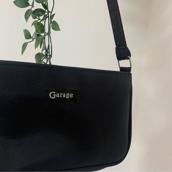 Black Mini Bag 🖤 - Picture 6 of 7